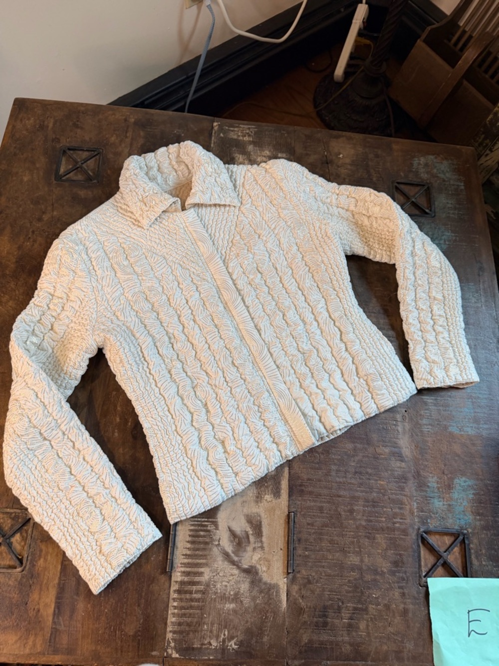 Quilted reversible, jacket in soft satiin